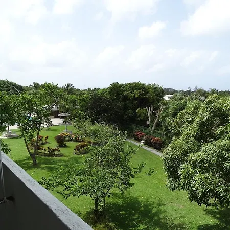 Golden View Apartment Saint James Exterior foto